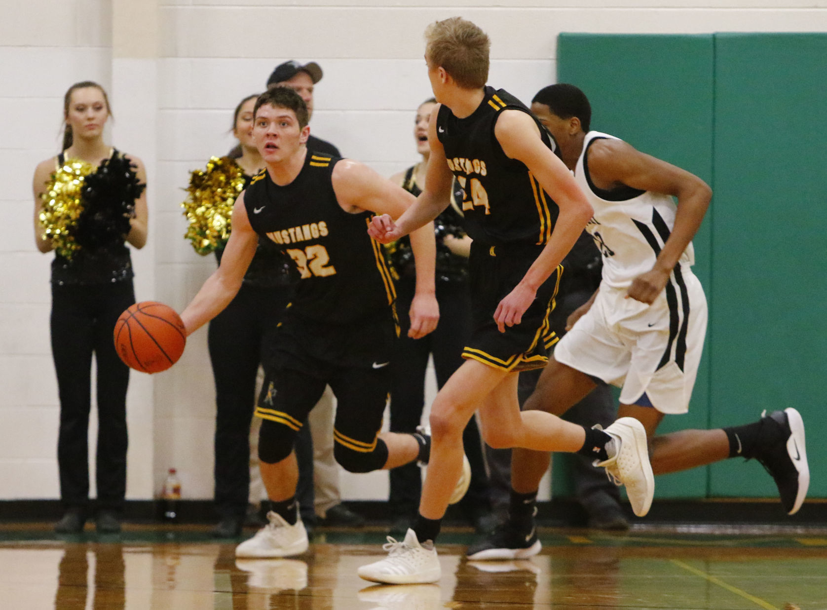 Gallery: Boys basketball Class A sectional final - Kouts vs. 21st Century